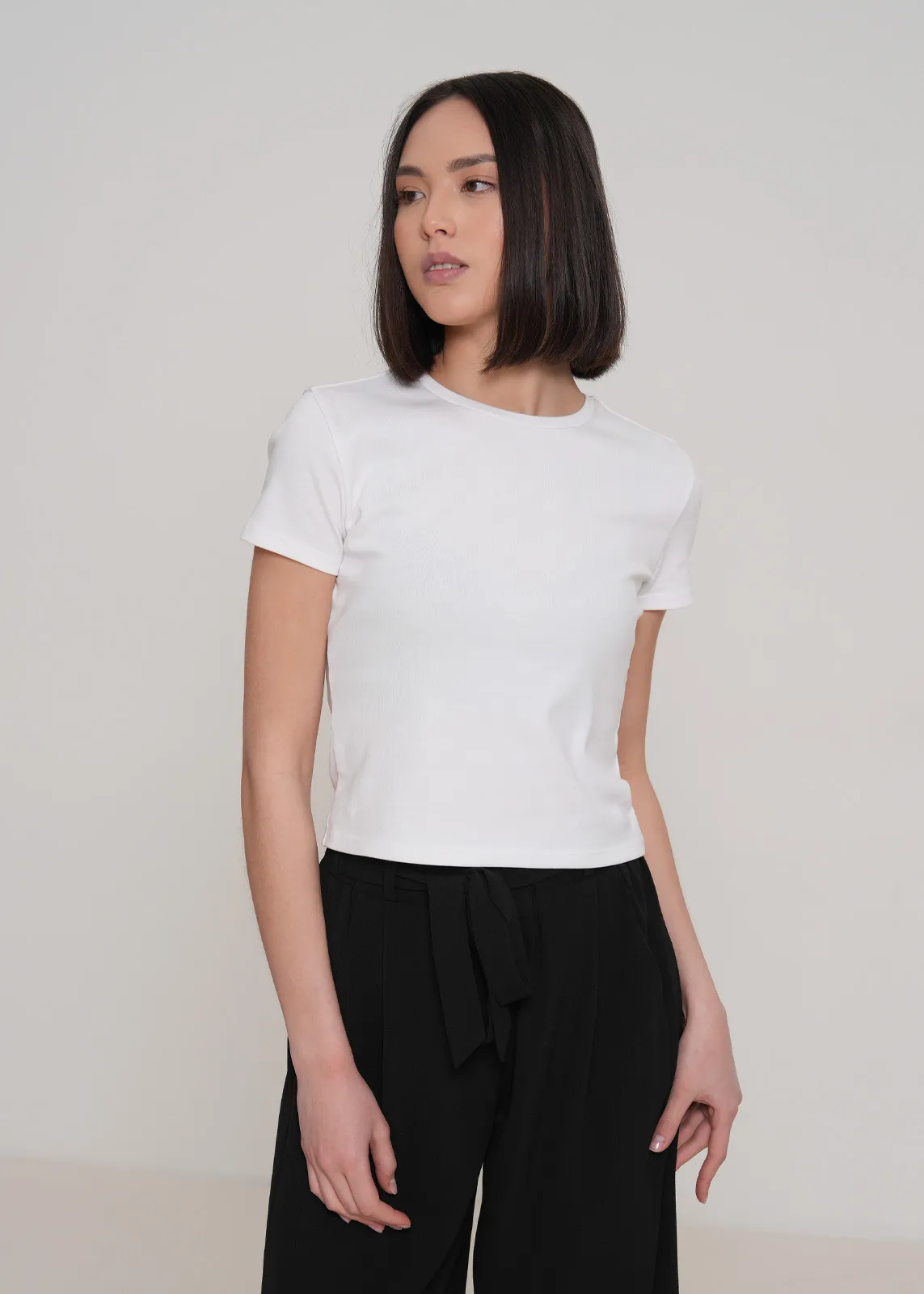 T-Shirt, weiß, kurzarm, Rundhals, Hose