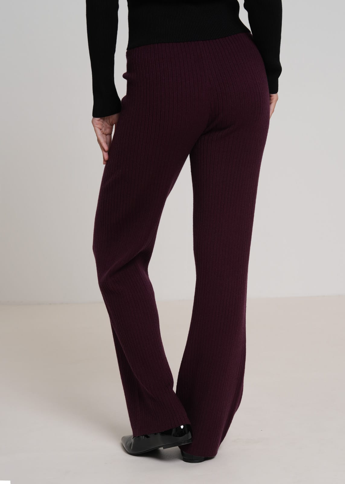 Pantalon en maille côtelée en Burgundy