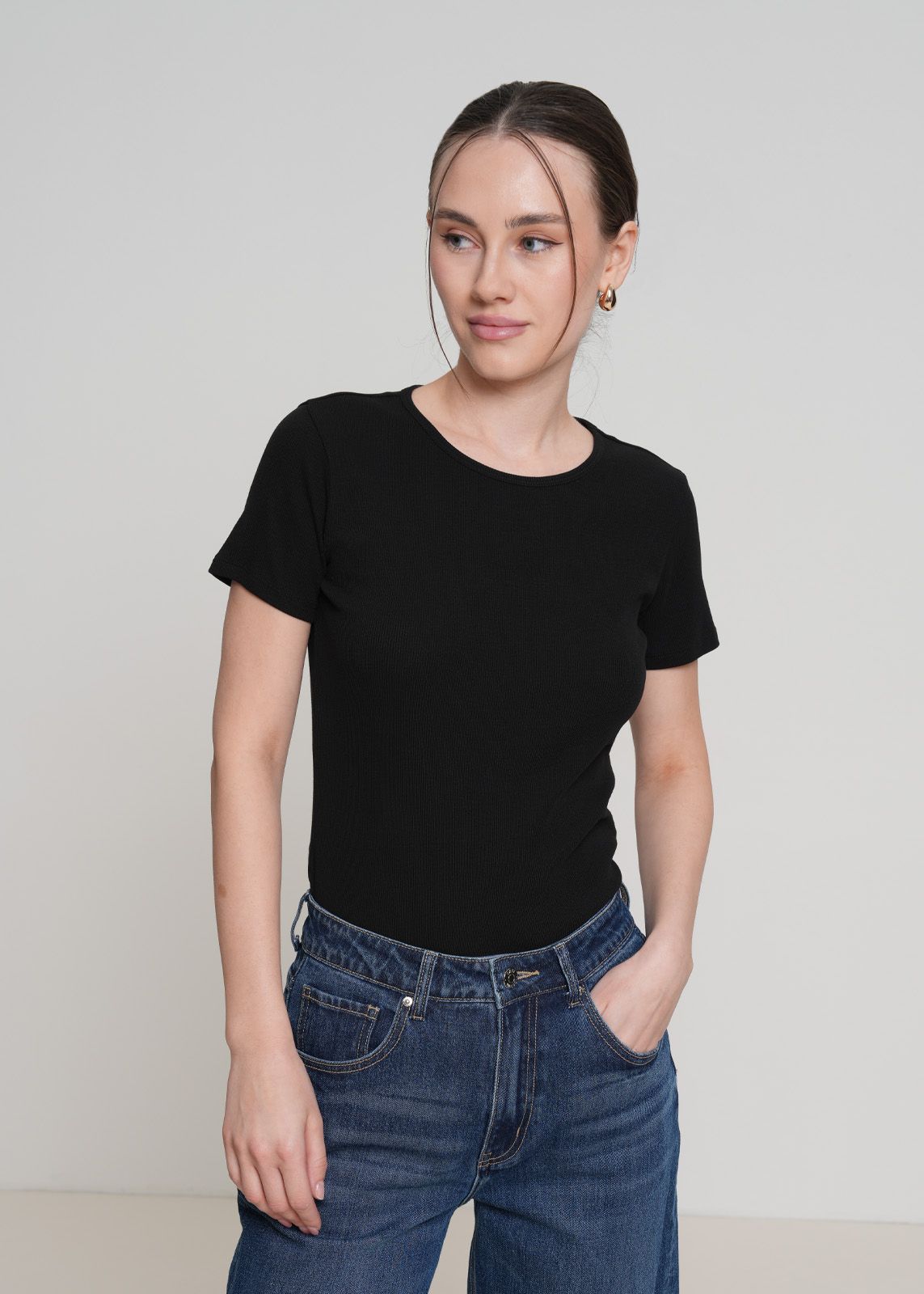 T-shirt, Bluse, Hosen, Ärmel, Person